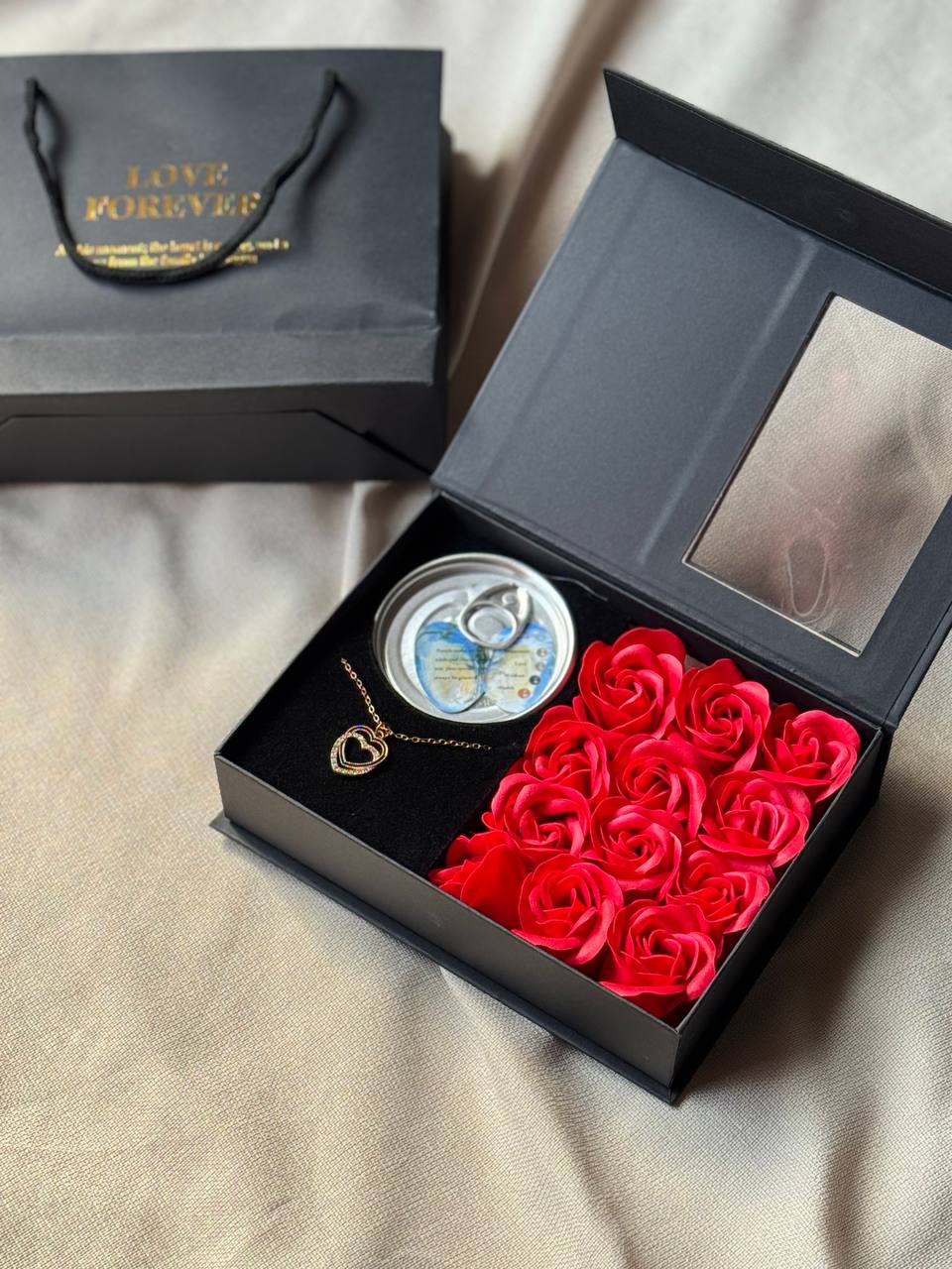 بوكس قلادة لؤلؤ