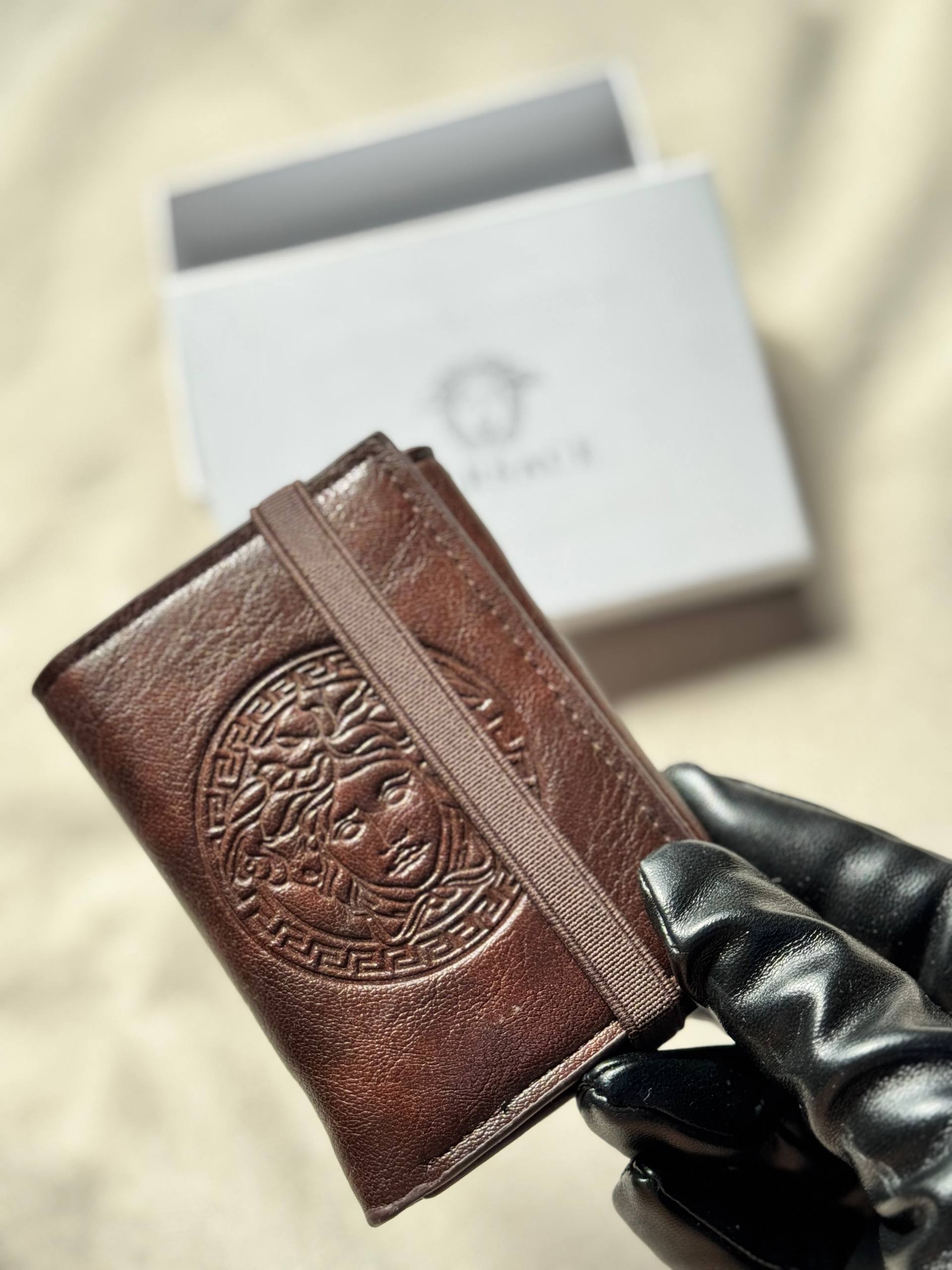 محفظة رجالية