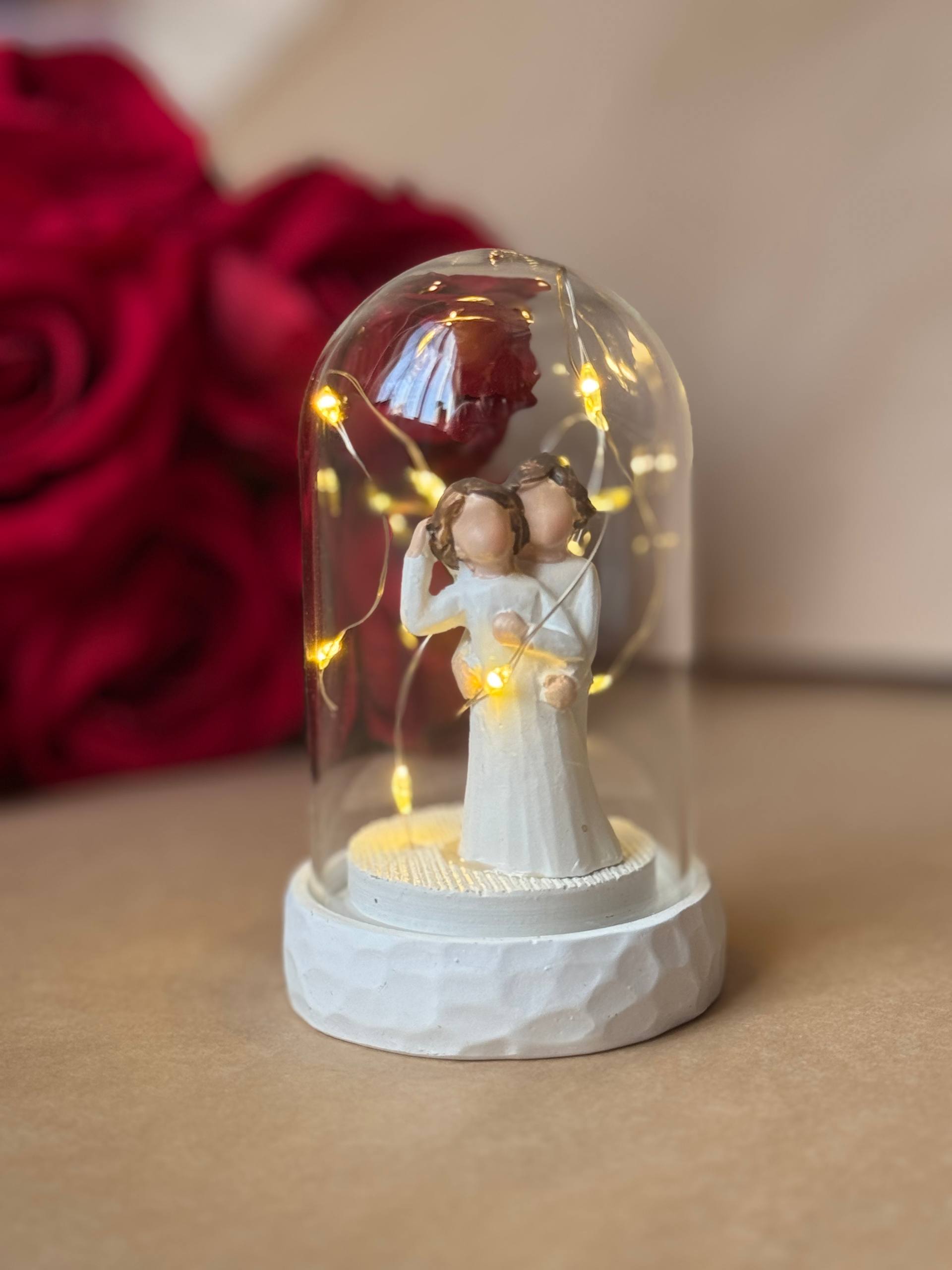 بلوره ملائكه الحب