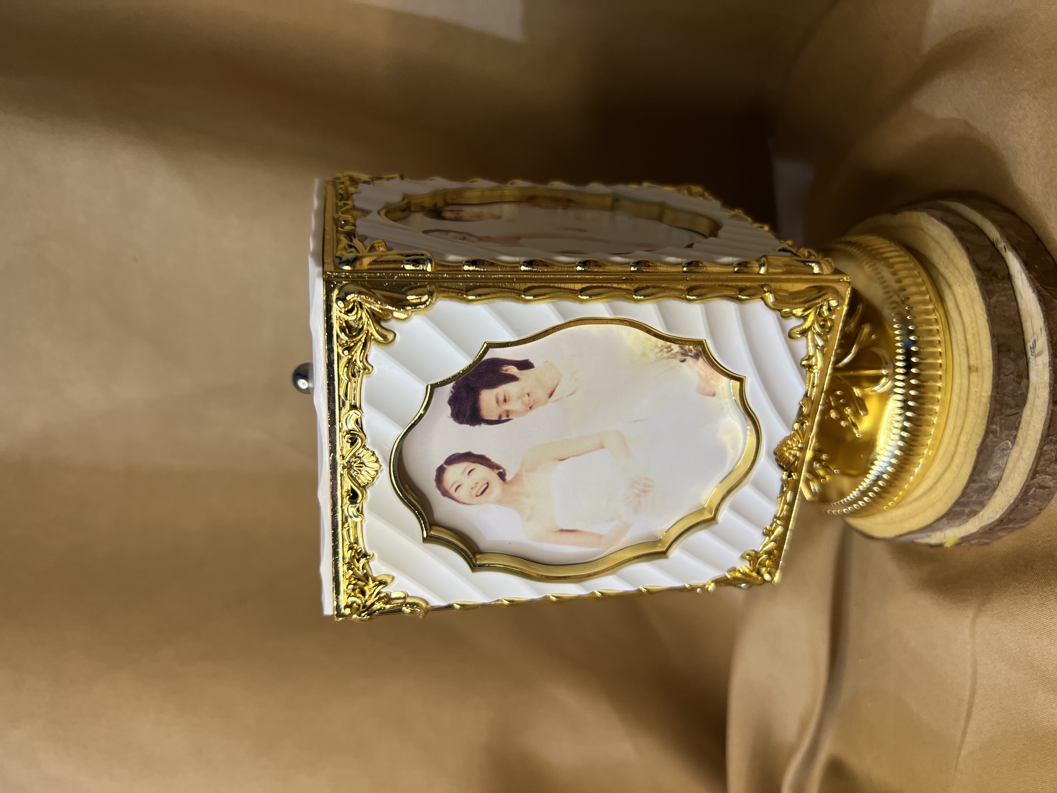 ✨ صندوق الذكريات الموسيقي