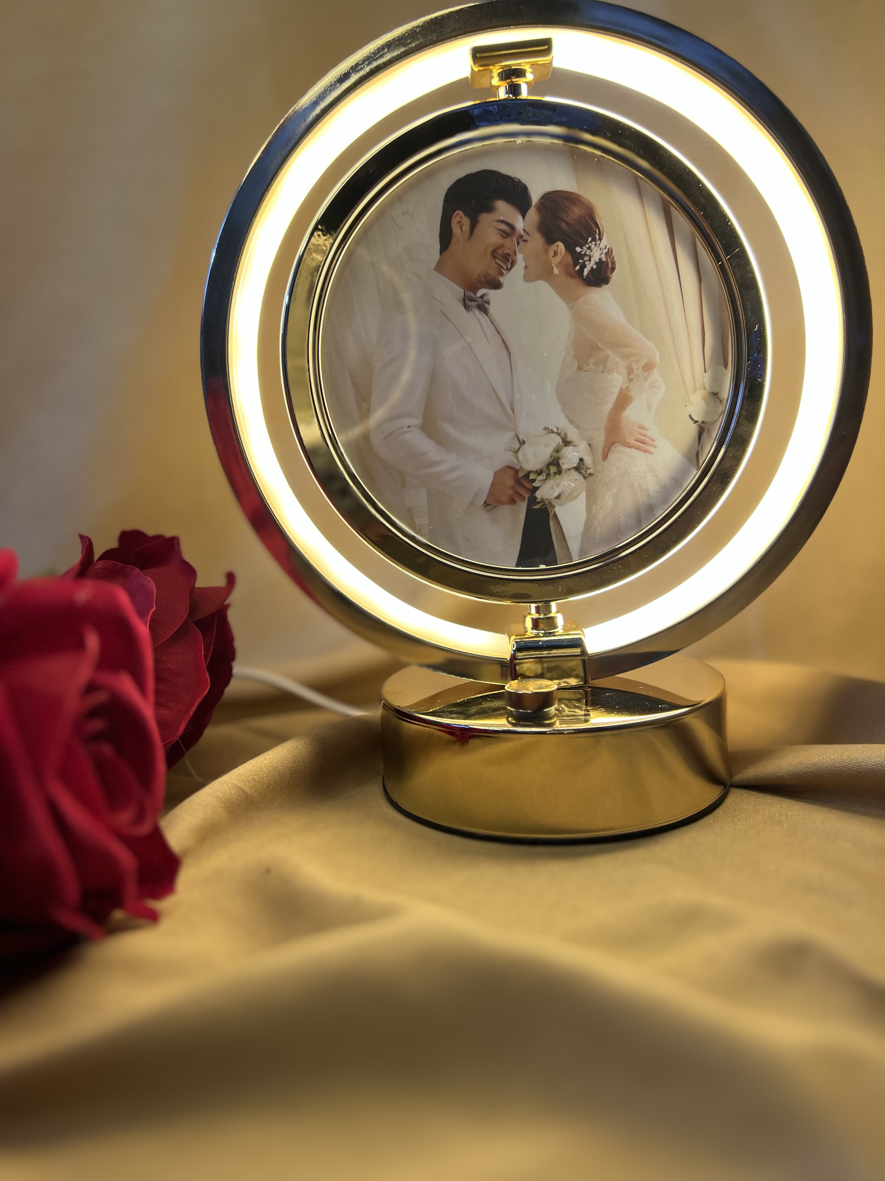 تيبلام مضيئ