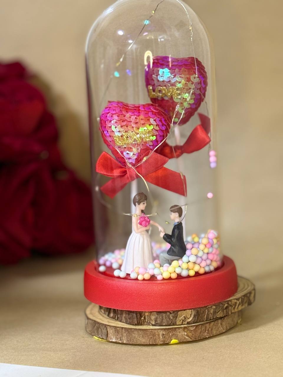 قبة طلب الزواج المضيئة